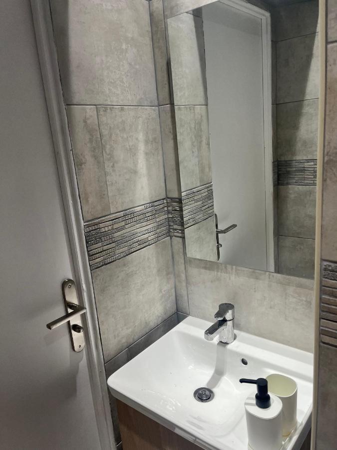 Cosy Appartement Nid De Reve Aubervilliers Ngoại thất bức ảnh